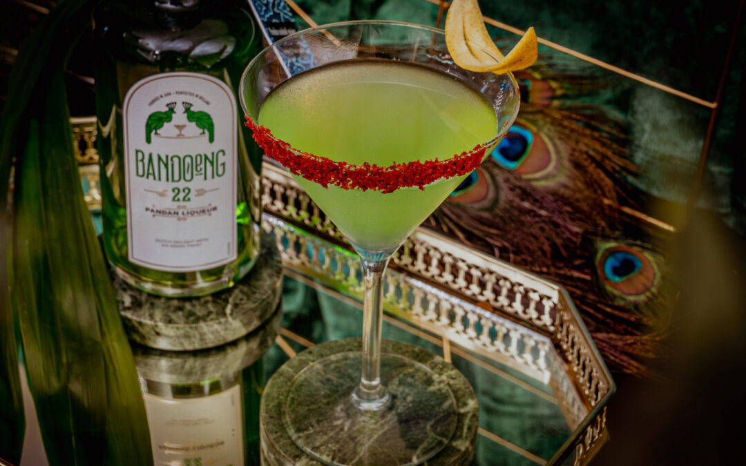 Pandan Gin Gimlet Cocktail – Bandoeng’22 Pandan Liqueur