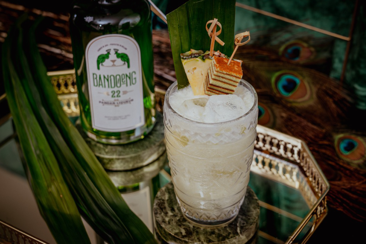 Pandan Piña Colada Cocktail – Bandoeng’22 Pandan Liqueur